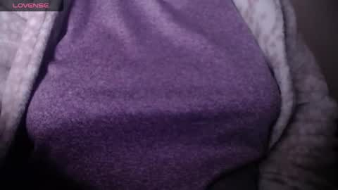 lenagolden online show from March 28, 1:45 pm