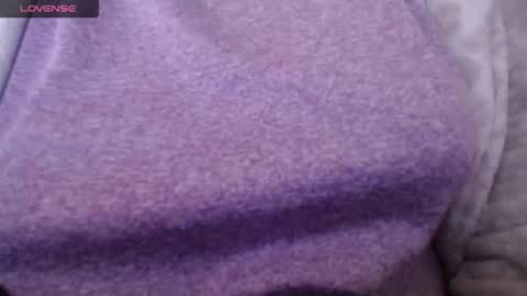 lenagolden online show from April 10, 12:32 pm