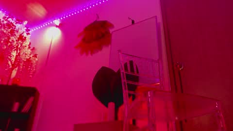 Lenna Kang online show from March 12, 11:19 pm