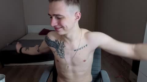 LEO online show from March 25, 1:29 pm