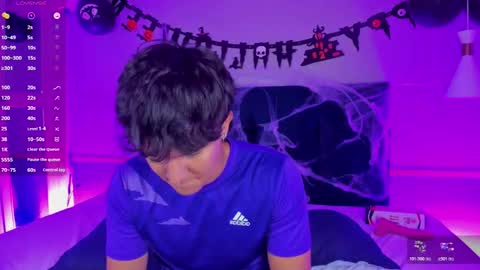 Snapshot of leo_savage_ chatting on October 21, 5:01 am Leo online show from October 21, 5:01 am