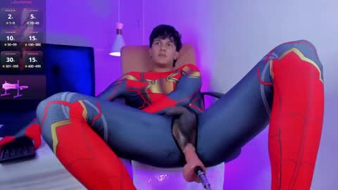 Snapshot of leo_savage_ chatting on October 8, 6:19 am Leo online show from October 8, 6:19 am