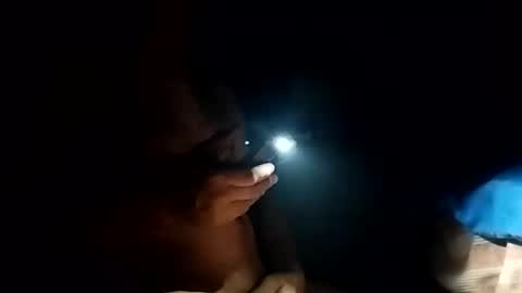 leonar0101 online show from March 2, 9:27 am