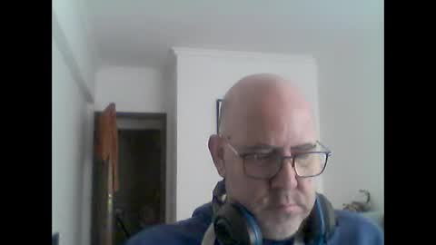 leonew71 online show from March 6, 9:47 am