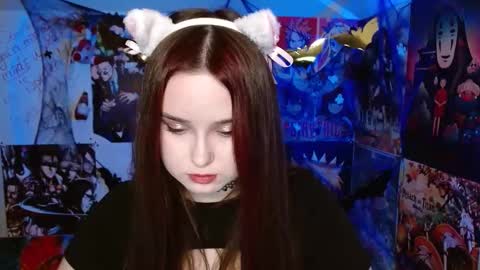 little secret online show from October 30, 7:31 am