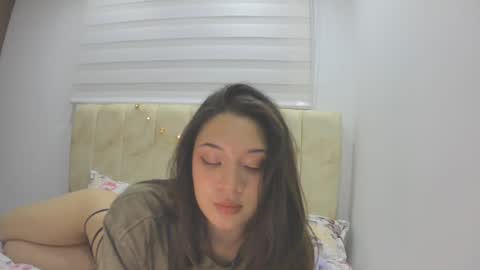 leslie_lo online show from September 26, 1:13 am