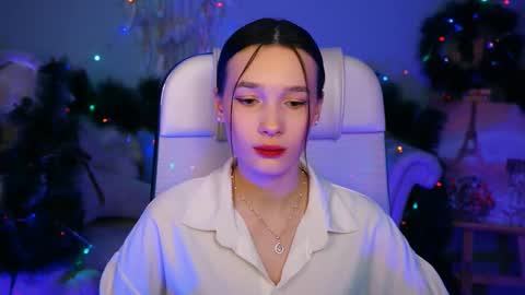 Leslie  next stream in - 29 november 1600 UTC0000 online show from December 27, 3:59 pm