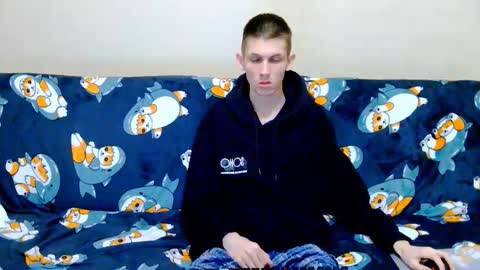 lester_broo online show from October 18, 12:26 am