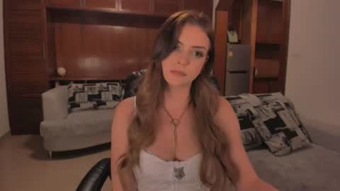 lesya krutalevich online show from July 22, 8:44 pm