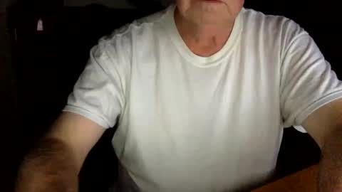 letscum2gether0 online show from November 18, 2:03 am