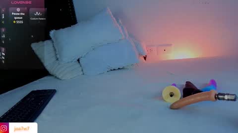 Levi  online show from March 10, 6:23 pm