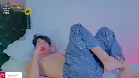 Levi  online show from February 19, 3:00 pm