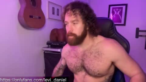 Levi Daniel online show from November 19, 9:46 pm