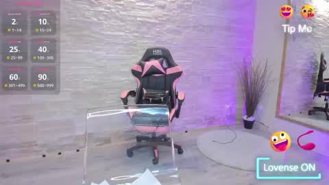 Lexi online show from October 20, 5:23 am