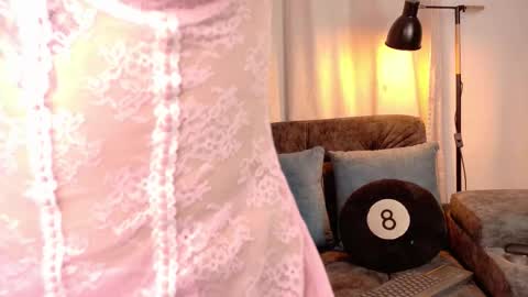 Lixie And Nte online show from February 4, 2:48 am