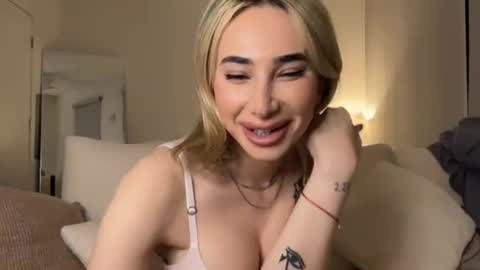 Sexy Lexi online show from November 2, 8:03 am