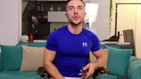 Askme online show from December 5, 6:49 pm