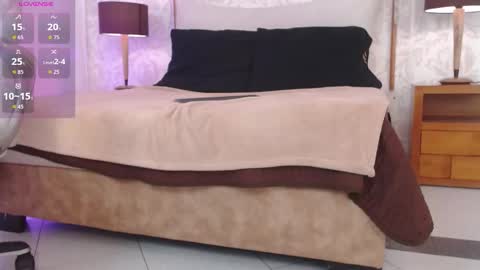 lexyblaze_ online show from October 26, 12:28 pm