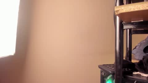 L I A  online show from February 14, 4:59 am