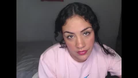 Snapshot of leylapregnant chatting on September 23, 1:32 am leylapregnant online show from September 23, 1:32 am