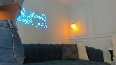 Leyla online show from March 30, 11:32 am