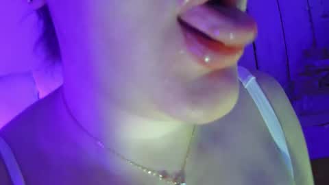 Snapshot of leysun7777 chatting on February 15, 3:42 am Leysun7 online show from February 15, 3:42 am