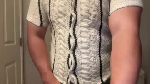 lhotboyl online show from May 22, 6:25 pm