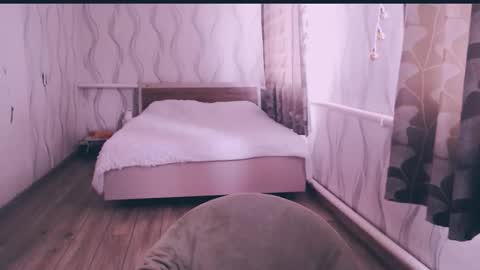 li_lit online show from March 25, 6:20 am