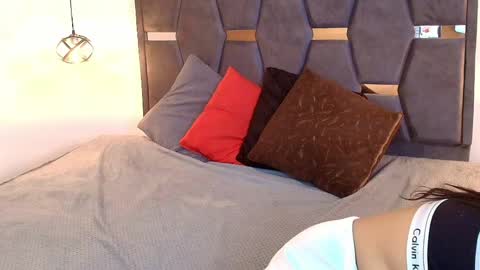  LIA  online show from April 13, 12:09 pm