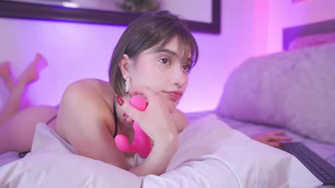 liaa online show from July 28, 3:54 pm
