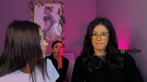 Snapshot of lia_make_love chatting on September 25, 12:01 pm lia_make_love online show from September 25, 12:01 pm