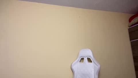 Little Queen Lia  online show from February 17, 11:37 pm