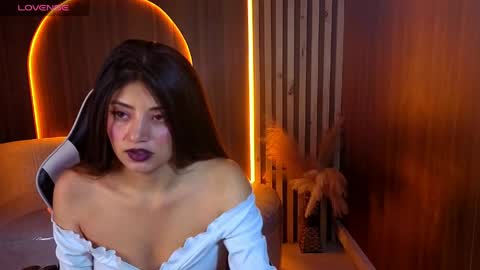 Online 1400 - 2100 online show from April 18, 3:08 am