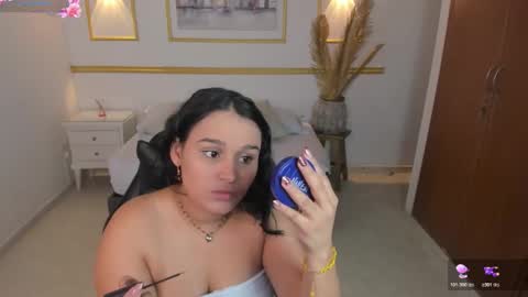 Lia  online show from February 12, 2:37 am