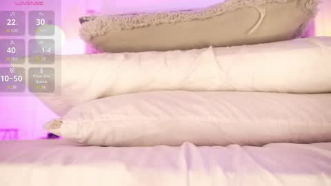 LIA  online show from June 9, 11:43 am