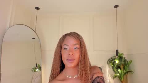 liahparis online show from January 17, 3:38 am