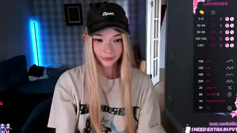 lialilia online show from January 17, 11:41 am