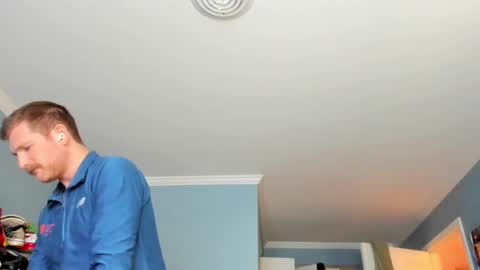 Liam online show from January 30, 9:36 pm