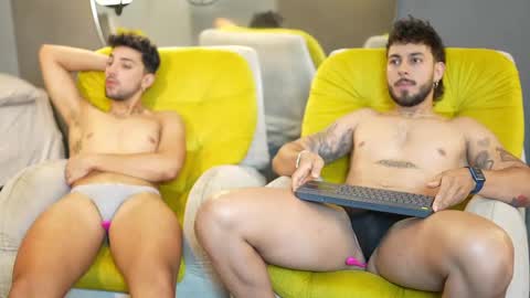 Liam  Luca online show from February 21, 8:16 pm