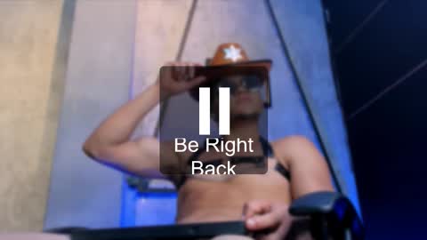 liam_knight online show from November 9, 5:44 am