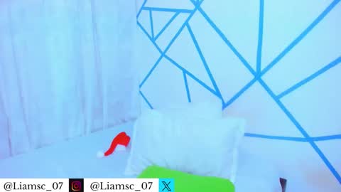 Liam scott77 online show from December 13, 8:37 pm