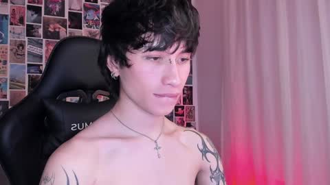 Liam online show from January 19, 8:07 am