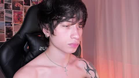 Liam online show from December 27, 10:12 am