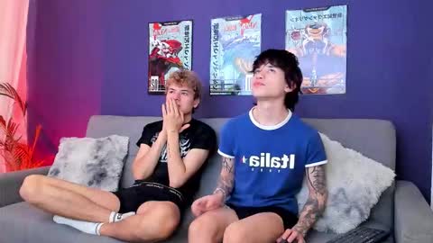 Liam online show from December 4, 4:28 pm