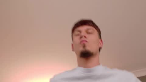 Snapshot of liamthunder05_ chatting on October 8, 7:42 pm Liam Thunder online show from October 8, 7:42 pm