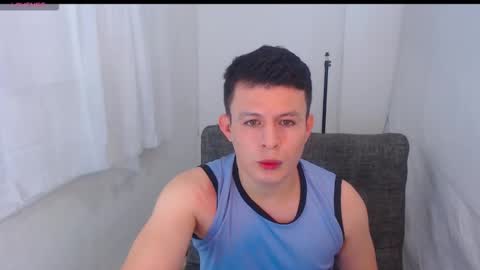 lian_eathan online show from March 7, 7:36 pm