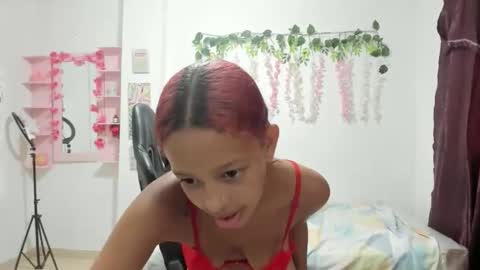 Snapshot of liana_hot12 chatting on October 16, 4:39 pm liana_hot12 online show from October 16, 4:39 pm