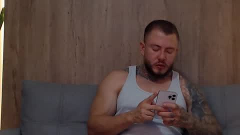 lianjones9 online show from February 20, 1:46 am