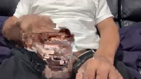 lickerdown1 online show from November 1, 4:00 am