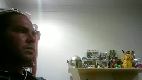 lickitwell29 online show from April 11, 7:45 am